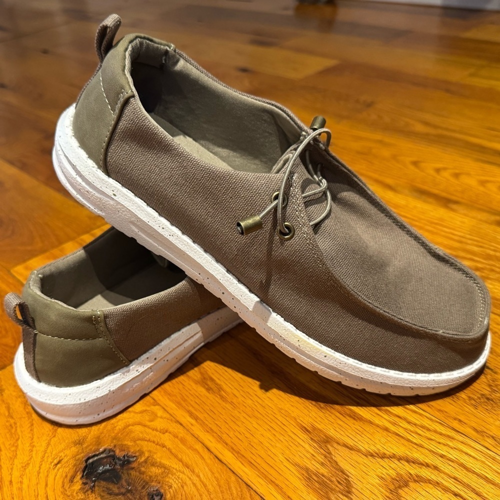 Maurices SuperCush Sienna Slip On Sneaker - Picture 3 of 5